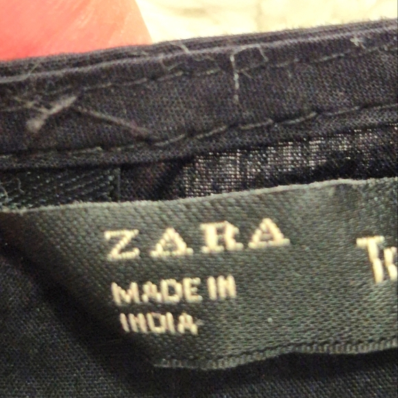 Zara Elegant Black Embroidered Long Sleeve Mini Dress..Size:XS - Picture 3 of 15